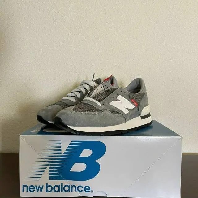 New balance 990v1 version 1 40th anniversary 4-6.5 grey white suede m990vs1