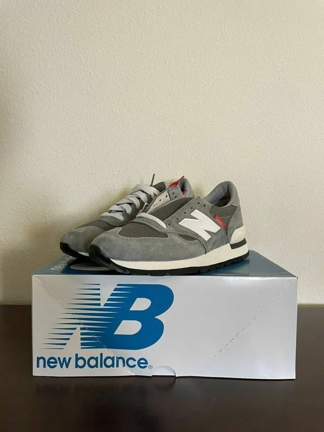 New balance 990v1 version 1 40th anniversary 4-6.5 grey white suede m990vs1