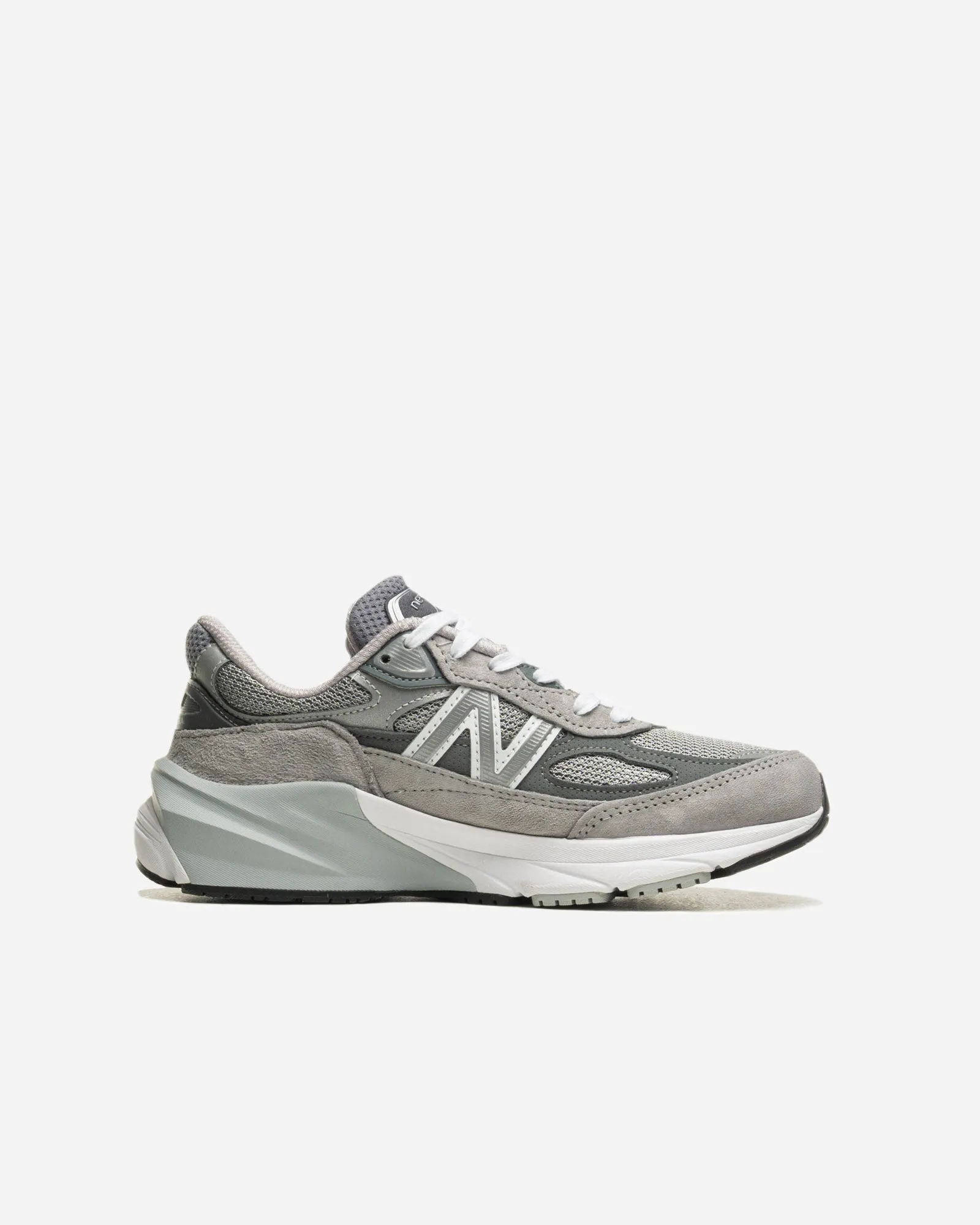 New Balance M990GL6