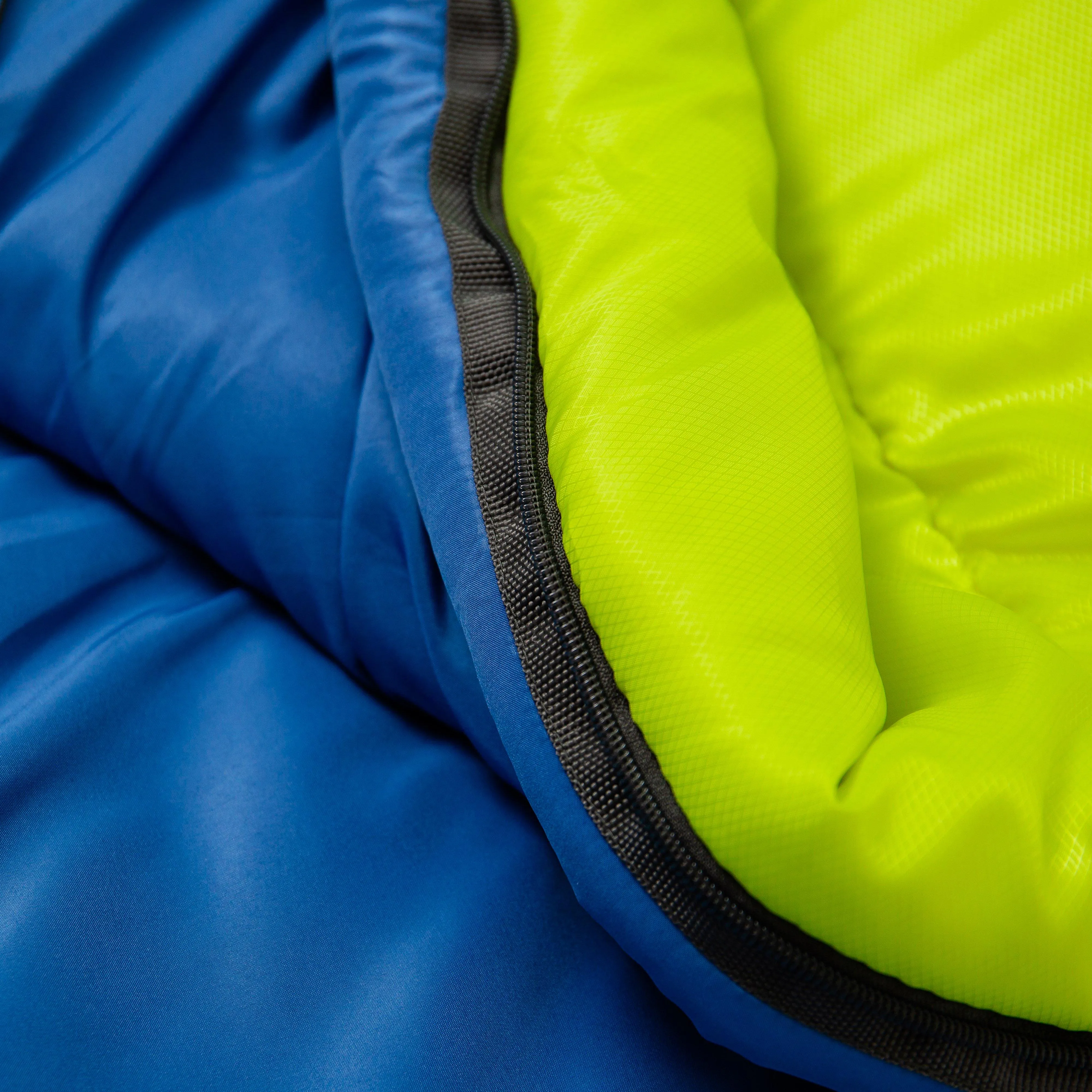 OEX Roam 200 Sleeping Bag | Millets