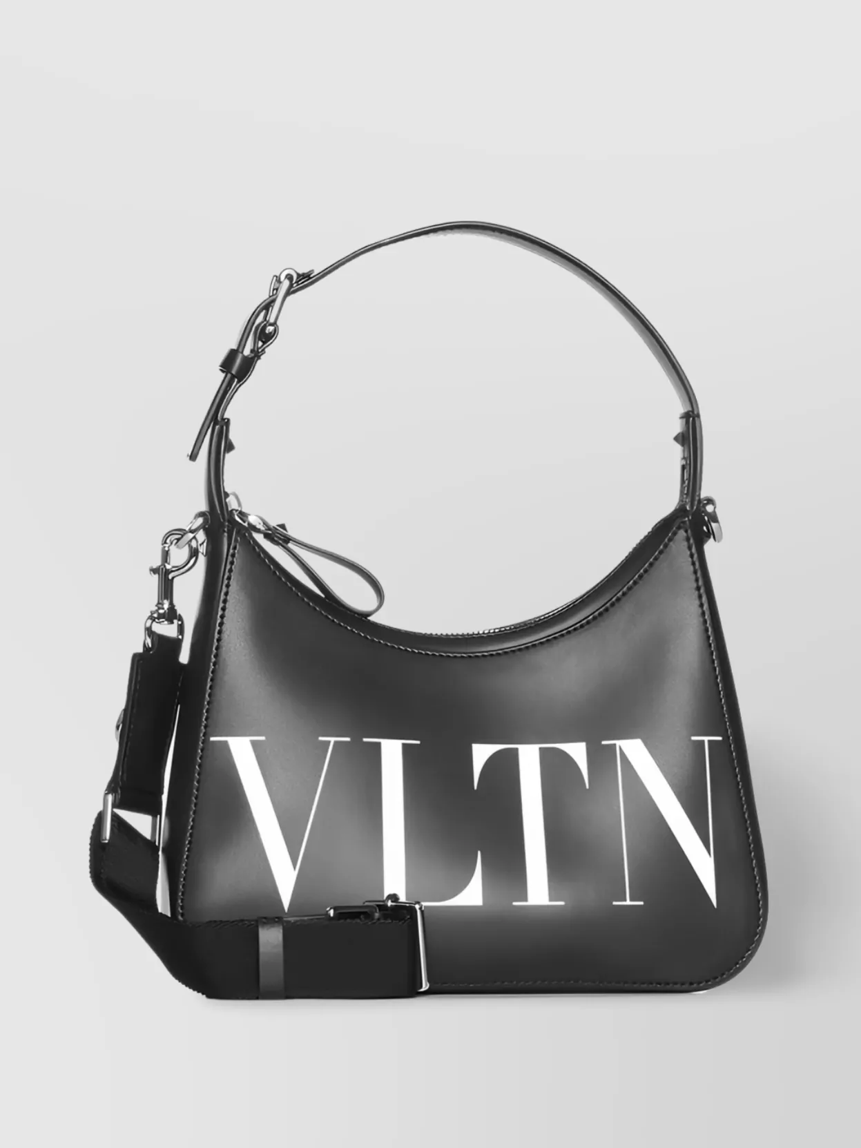 Valentino Garavani   Adjustable strap shoulder bag