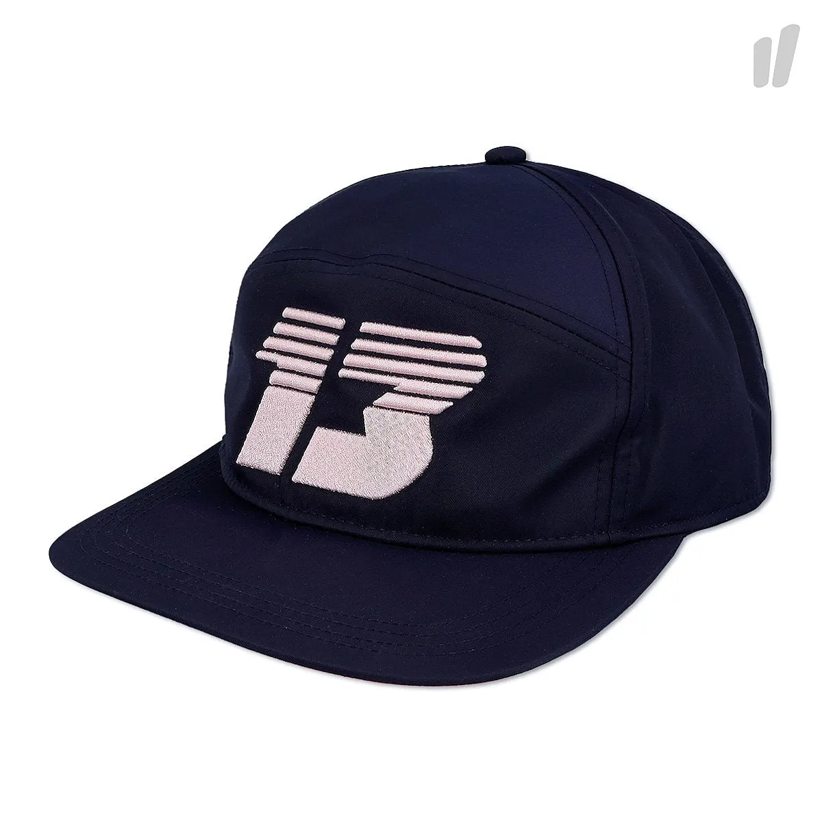 Wmns 13 Cap